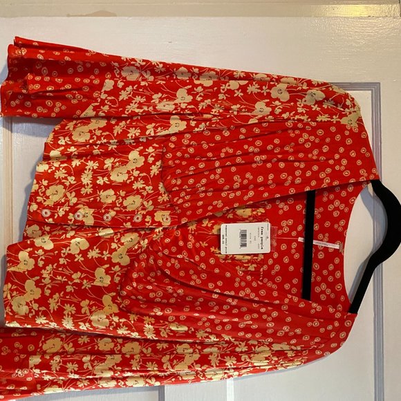 Free People Cute Red Crop Shirt - Super Super Cute - Picture 1 of 4